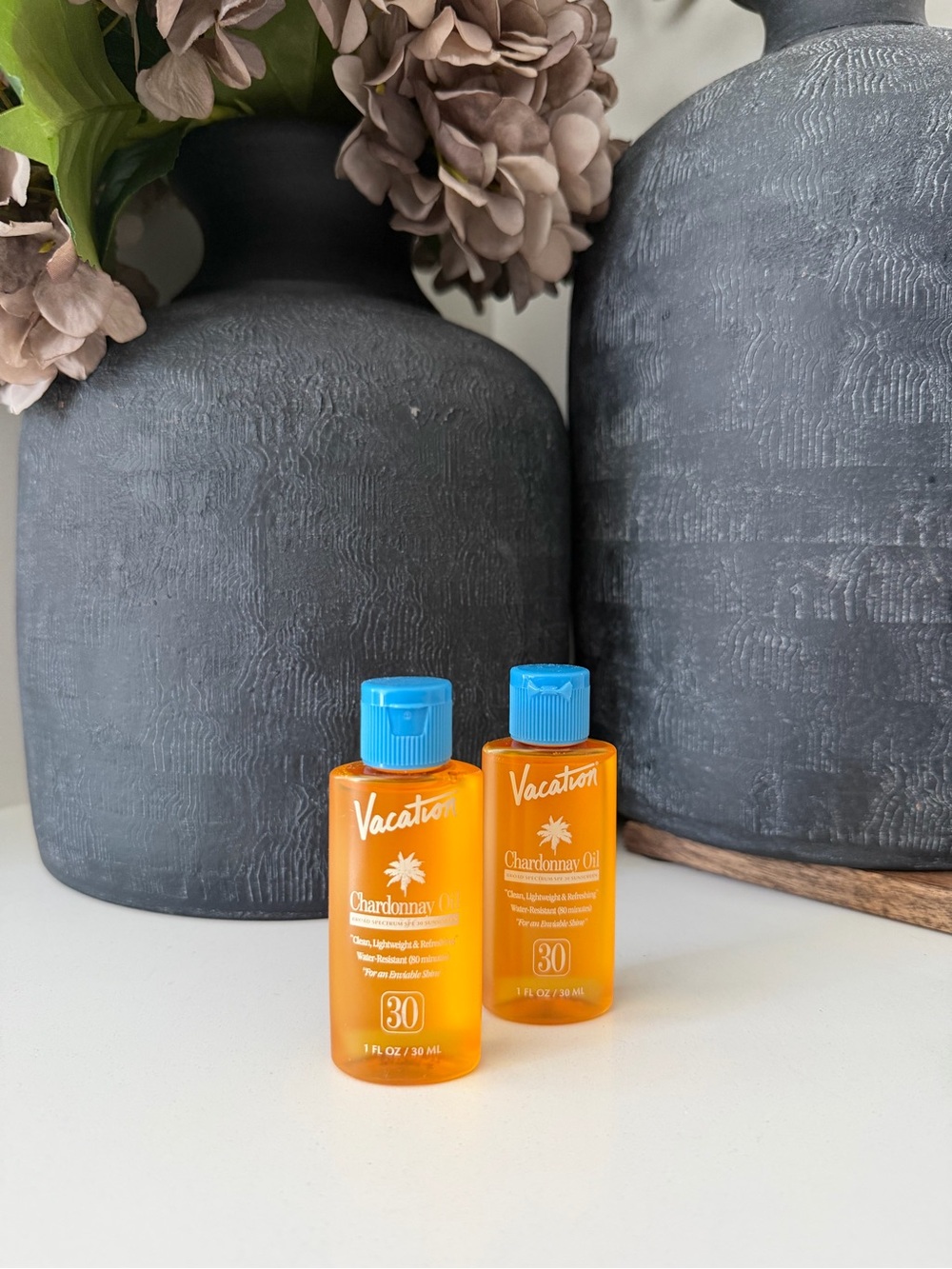 2 Vacation Chardonnay Oil SPF 30 Sunscreen Oil (1 fl oz / 30 mL)